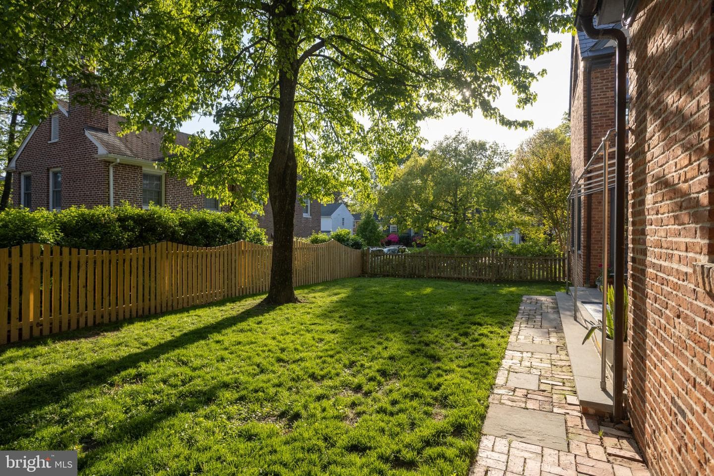 7005 Copeleigh photo 47