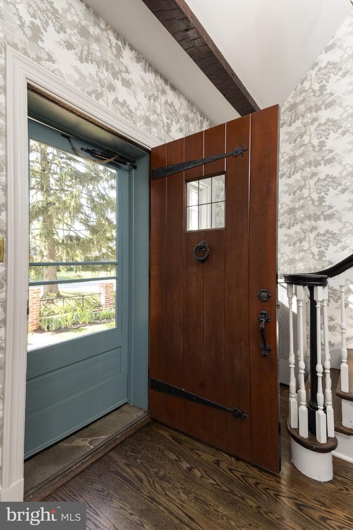 7005 Copeleigh photo 7