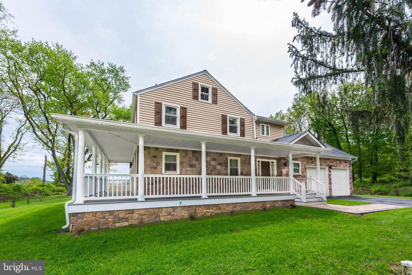 2705 Spring Hill Road photo 39