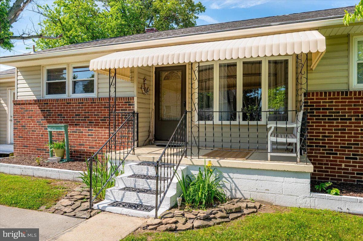 3231 Grace Road photo 3