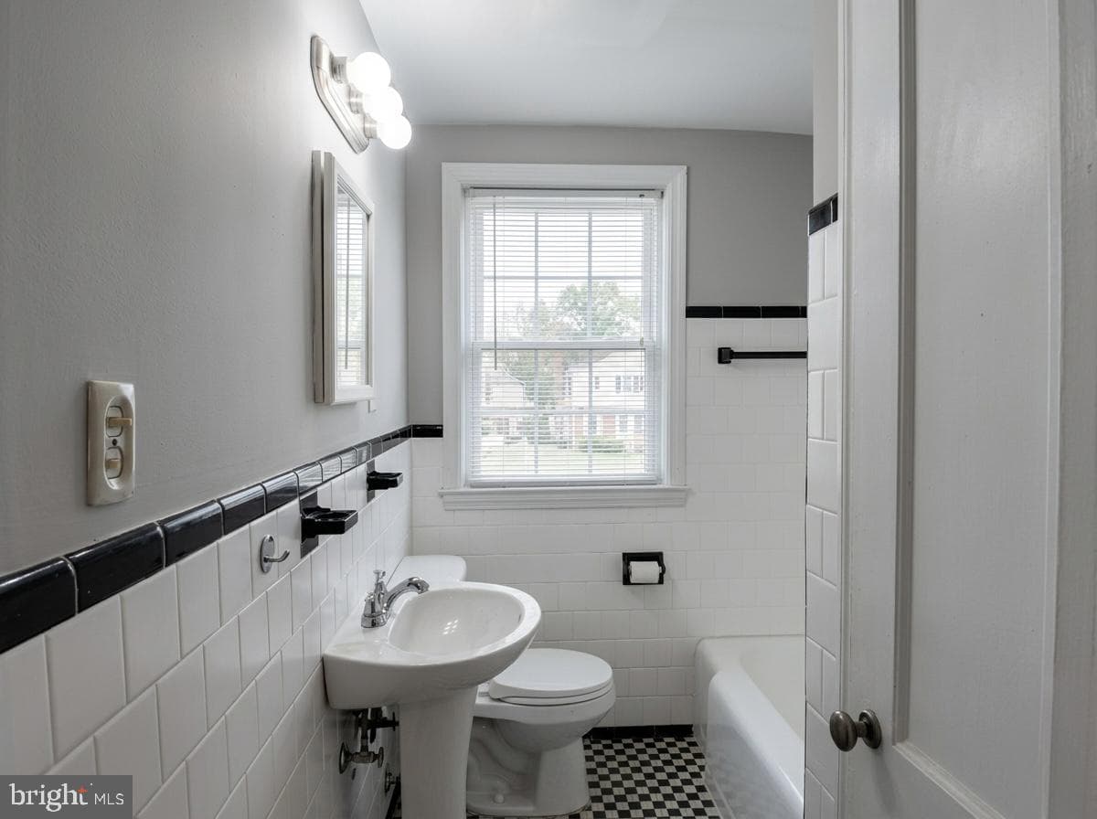 1615 Thetford Road photo 14