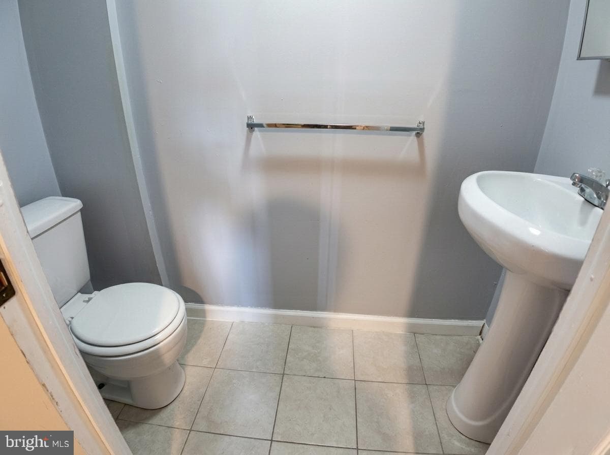 1615 Thetford Road photo 19