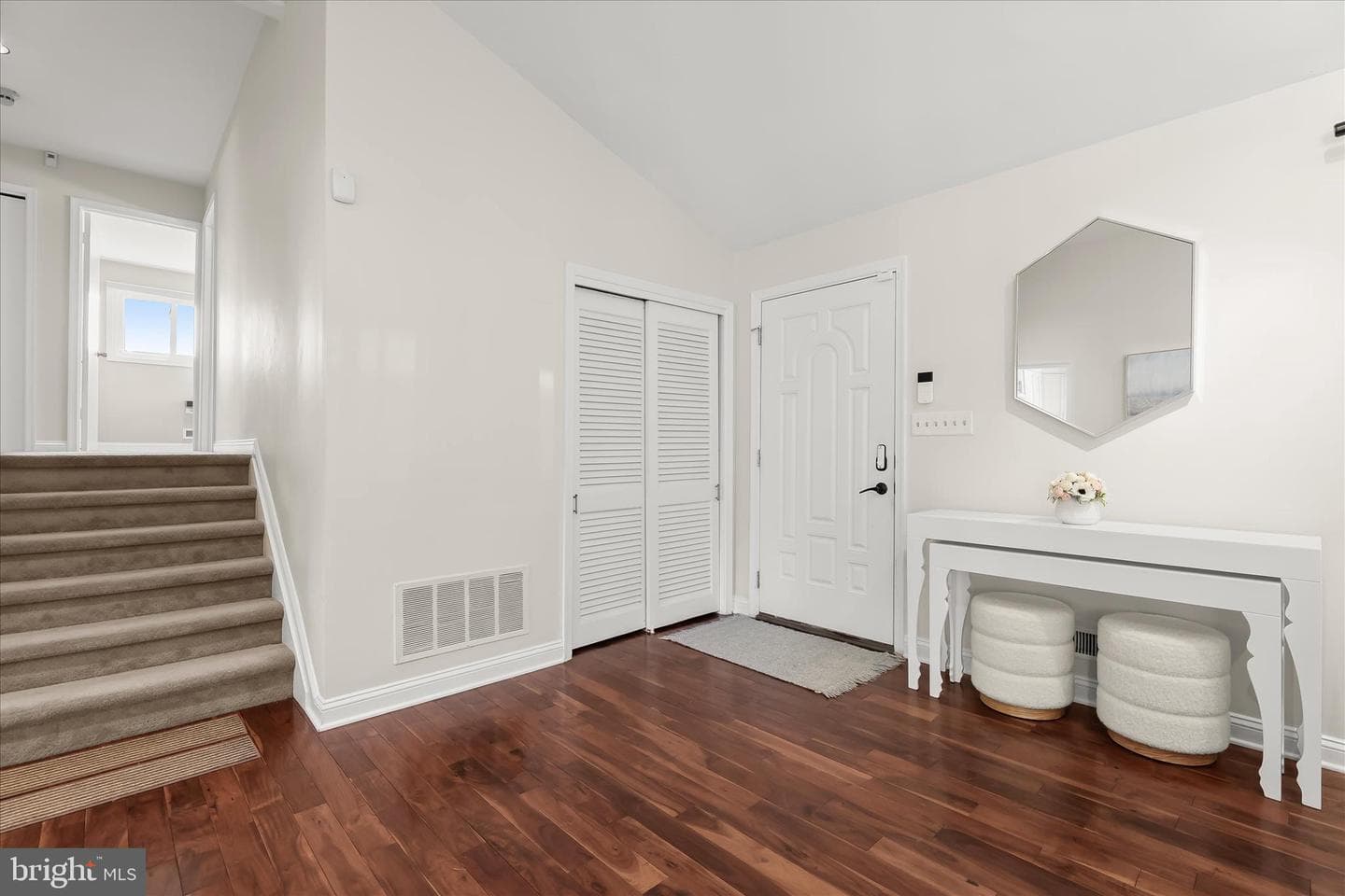 3412 Manor Hill photo 4