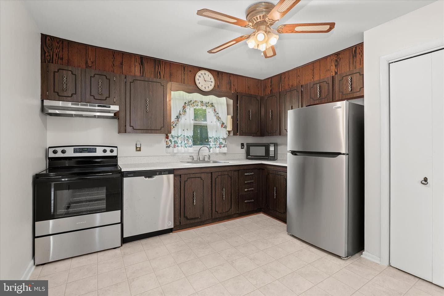 8305 Old Harford Road photo 10