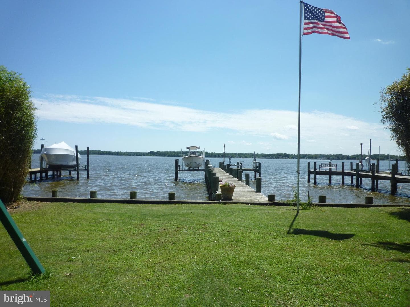 1315 Wildwood Beach, Essex