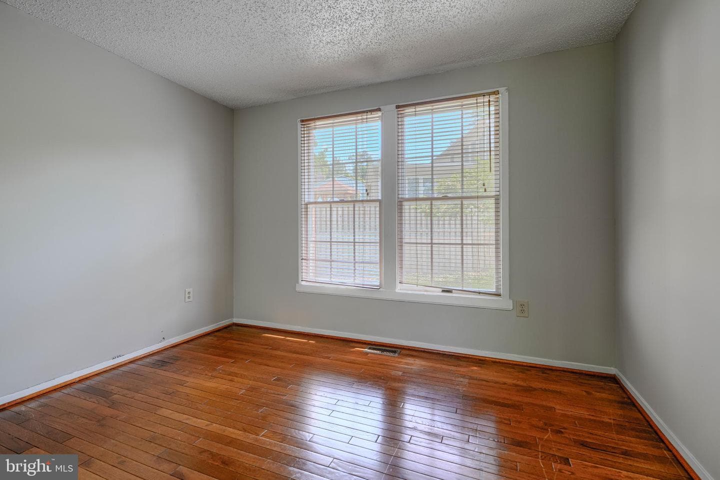 12 Jacobo Lane photo 35