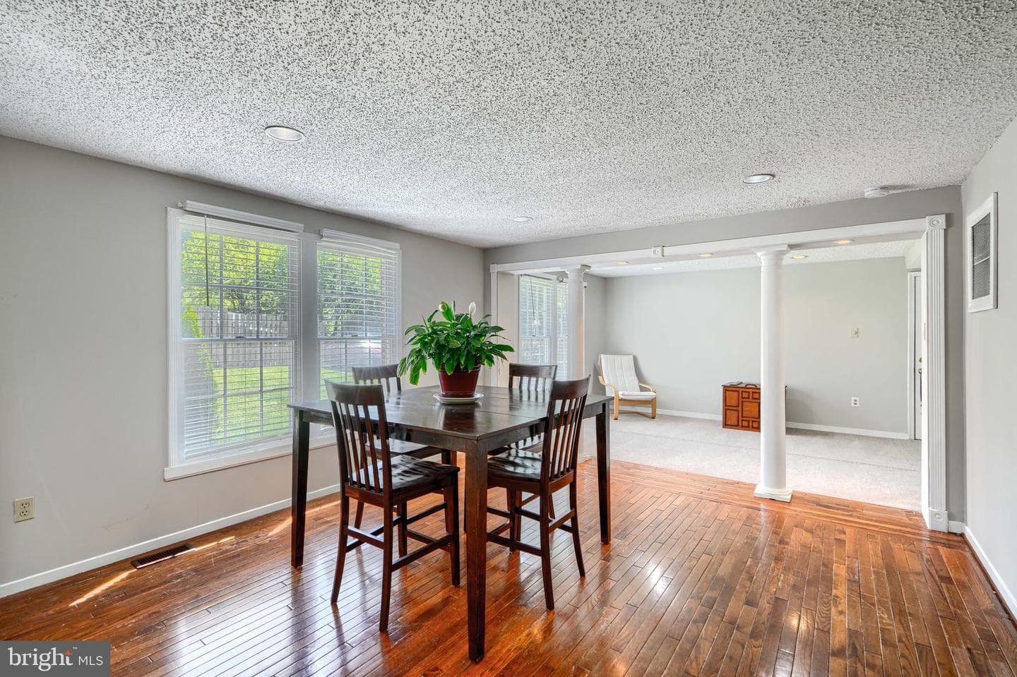12 Jacobo Lane photo 9
