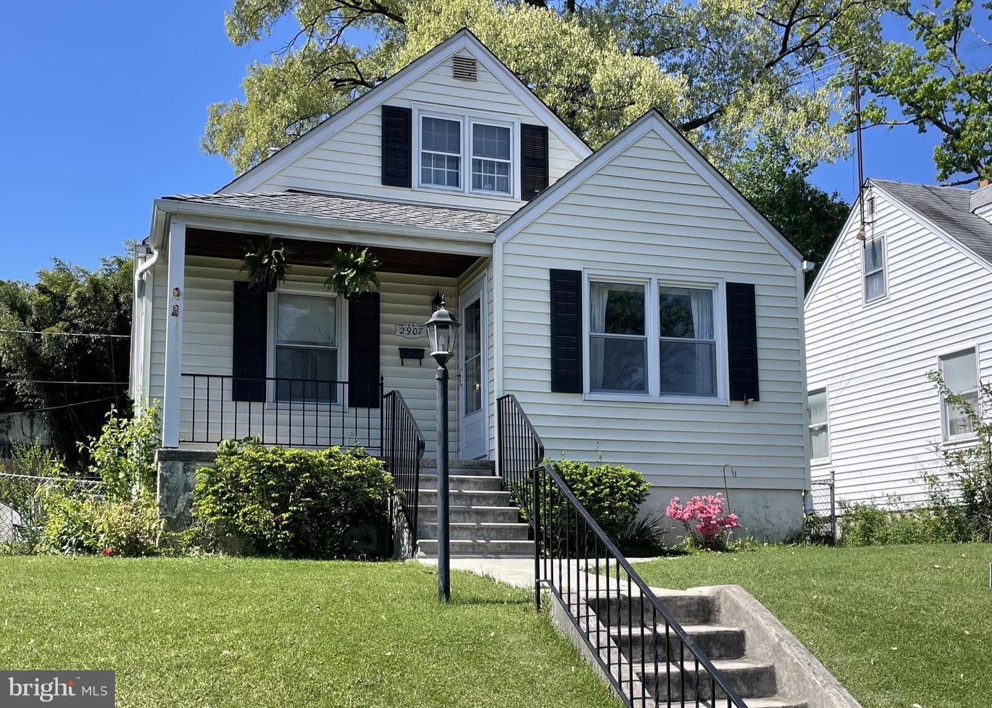 2907 Edgewood Avenue photo 2