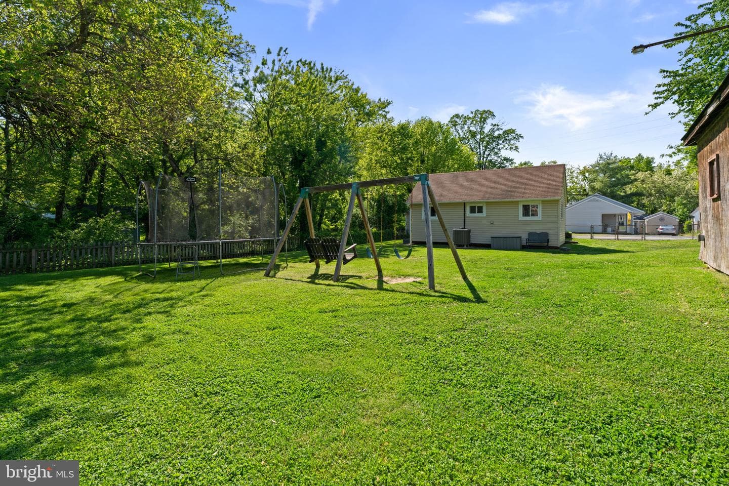 13125 Sylvan Avenue photo 33