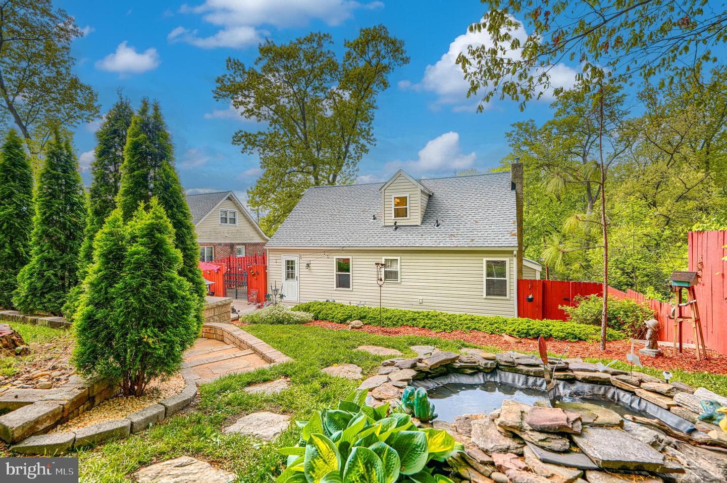 9807 Hilltop Drive photo 17
