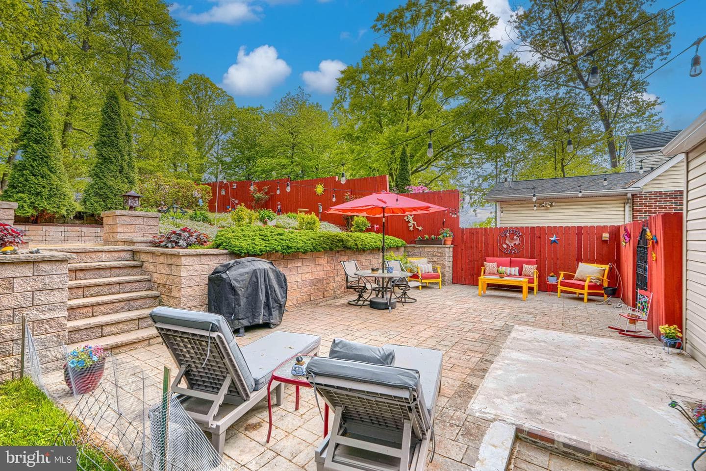 9807 Hilltop Drive photo 9