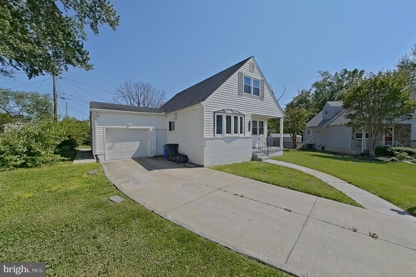 8203 Woodside Ct, Parkville