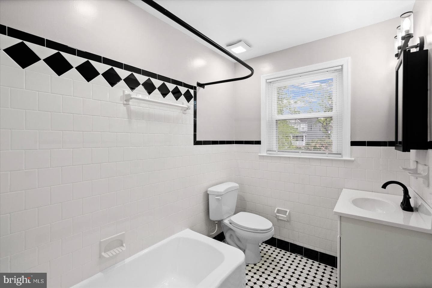 620 Walker Avenue photo 25
