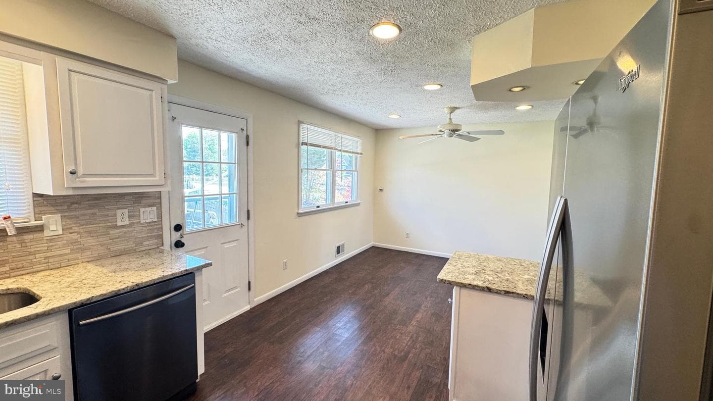 7835 Perry photo 16