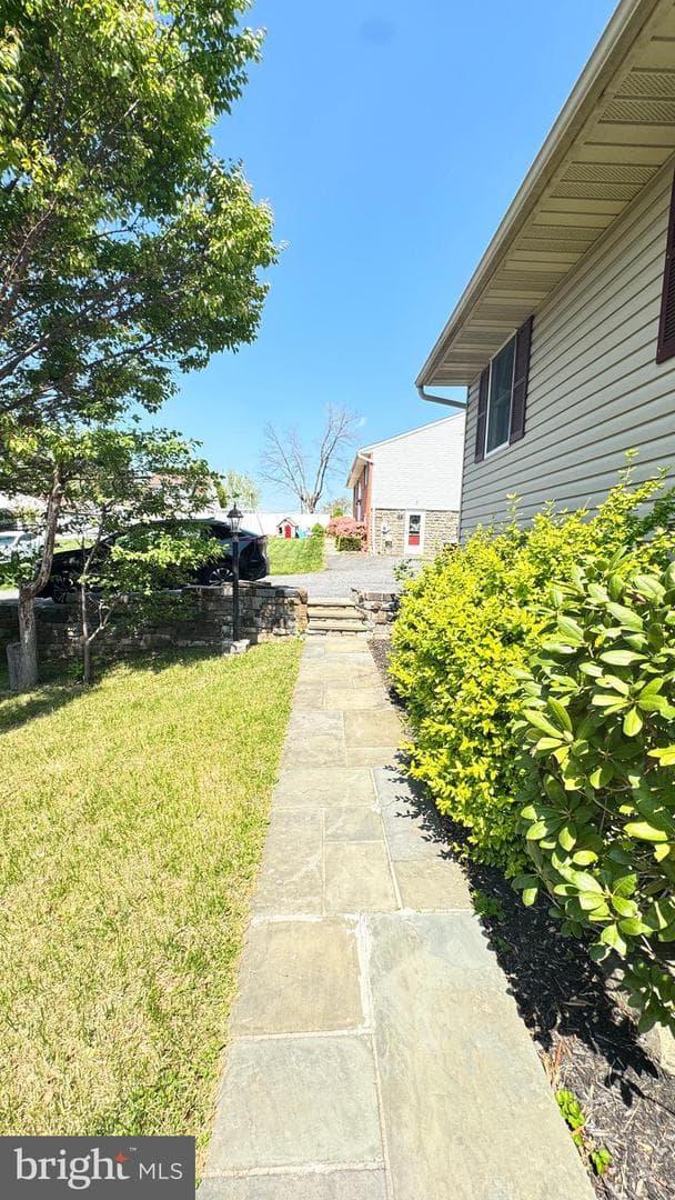 7835 Perry photo 27