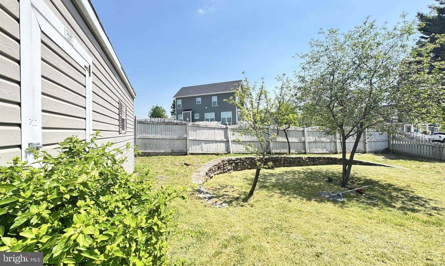 7835 Perry photo 48