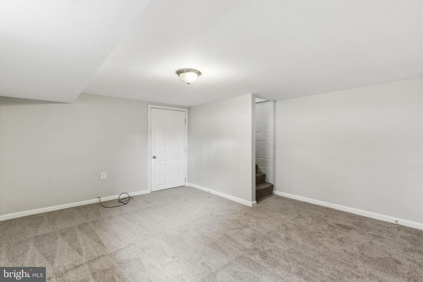 1107 Marlyn Ave N photo 16