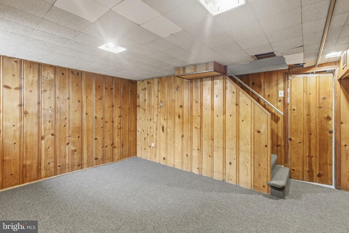 748 Arncliffe Road photo 22