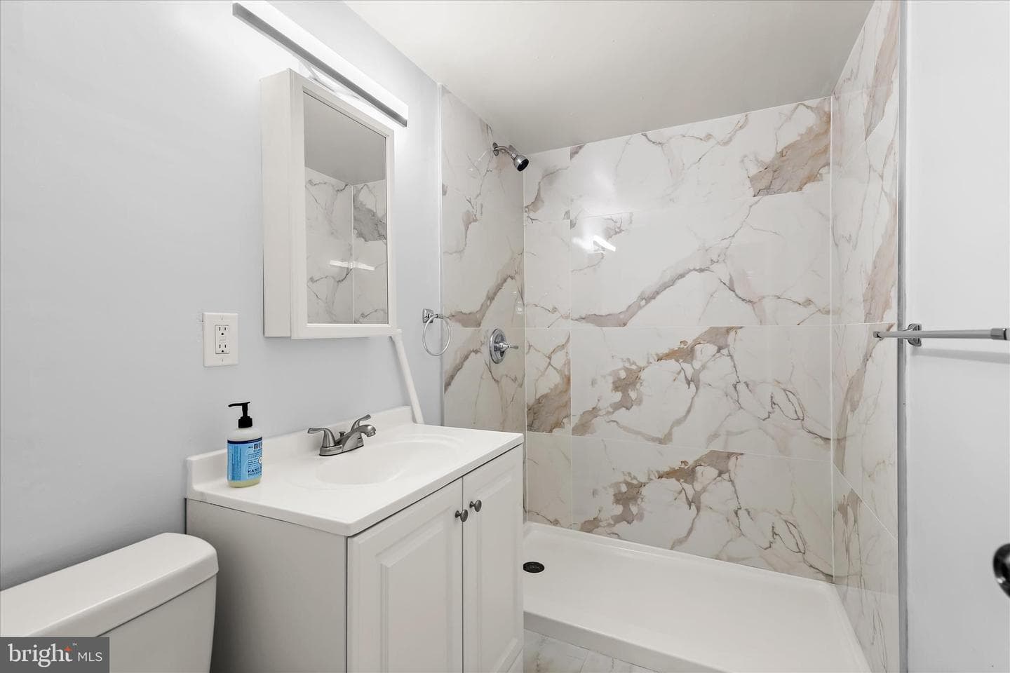 201 Suter Road photo 43