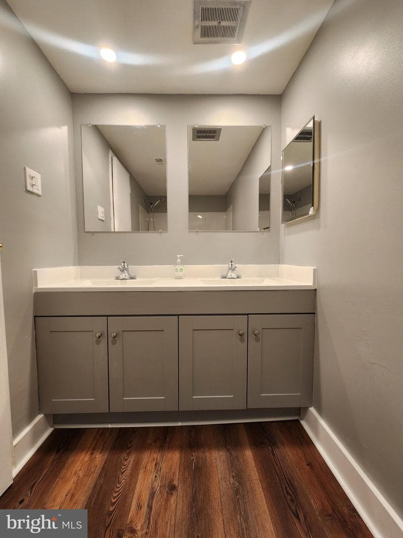 207 Erin Way #t4 photo 15