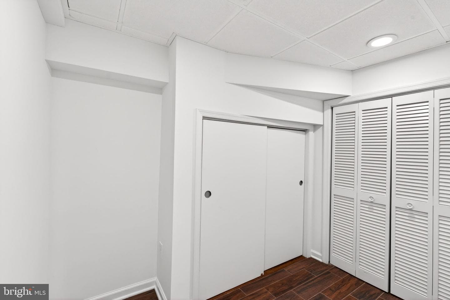 9 Maple Avenue photo 65
