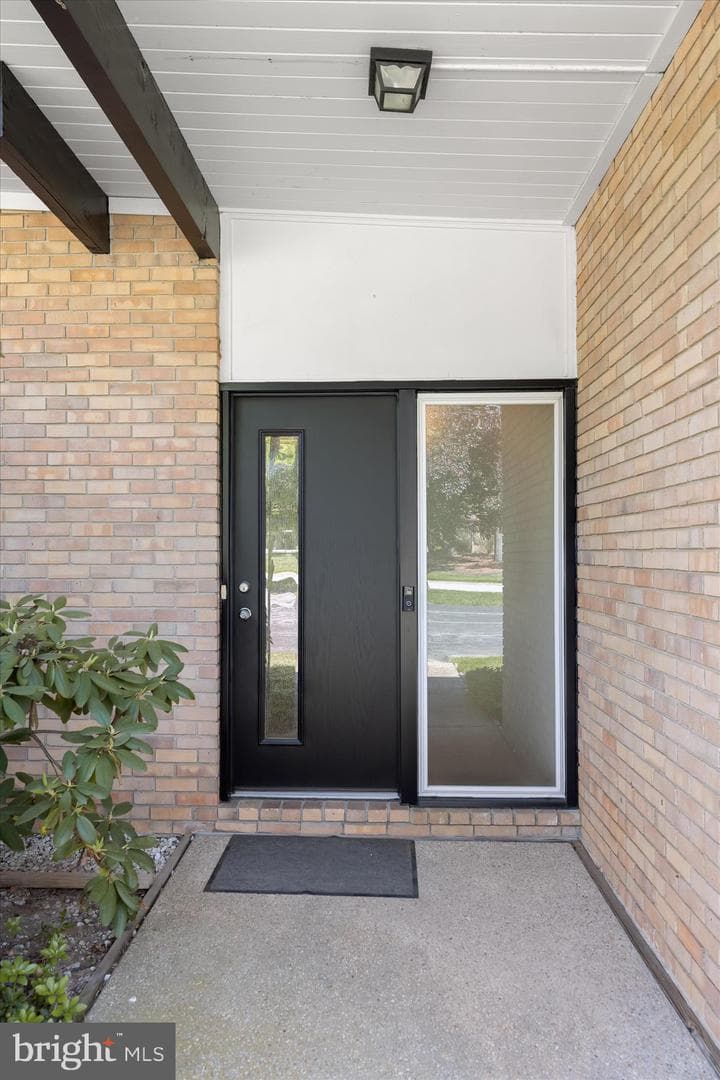 5 Stone Hollow Court photo 5