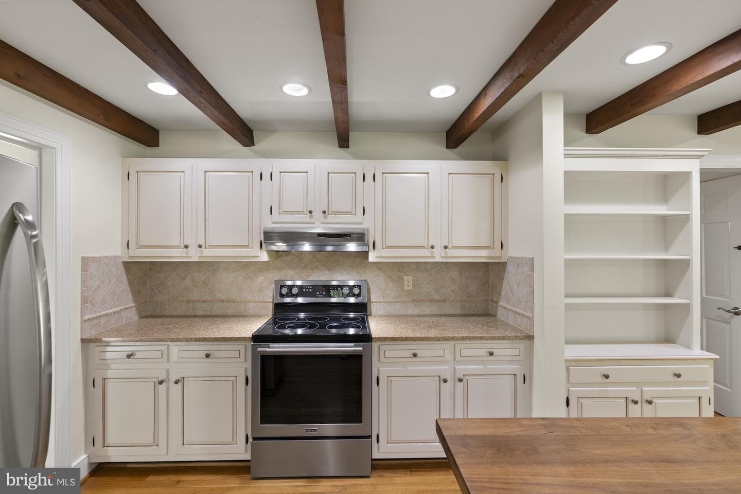 1025 Green Hill Farm Road photo 11
