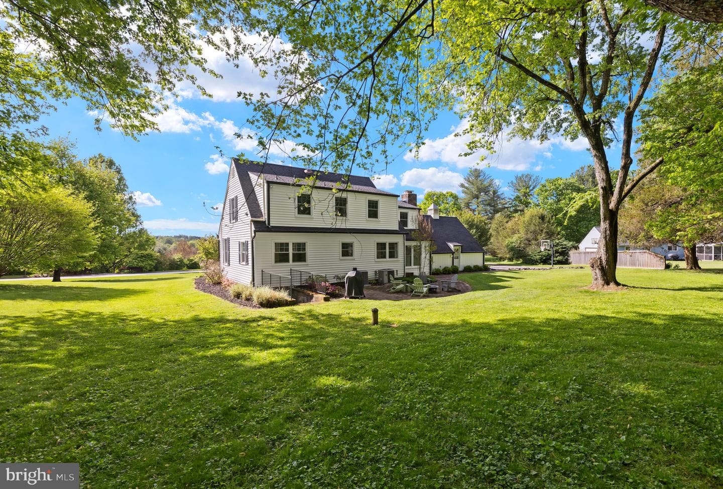 1025 Green Hill Farm Road photo 45