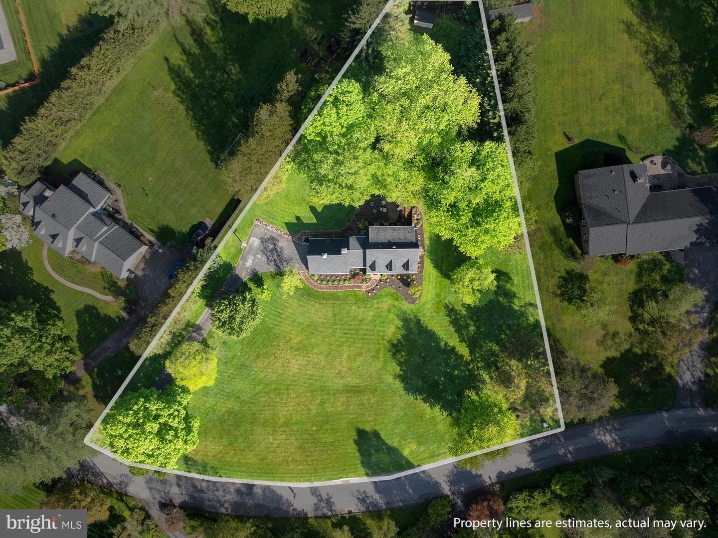 1025 Green Hill Farm Road photo 59