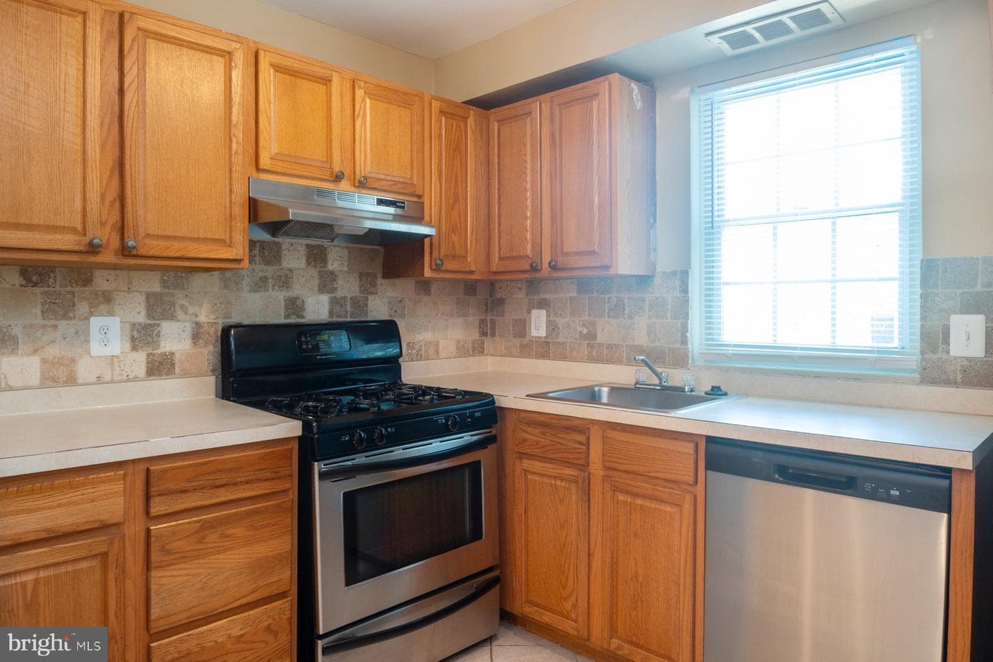 11906 Tarragon Road #h photo 11