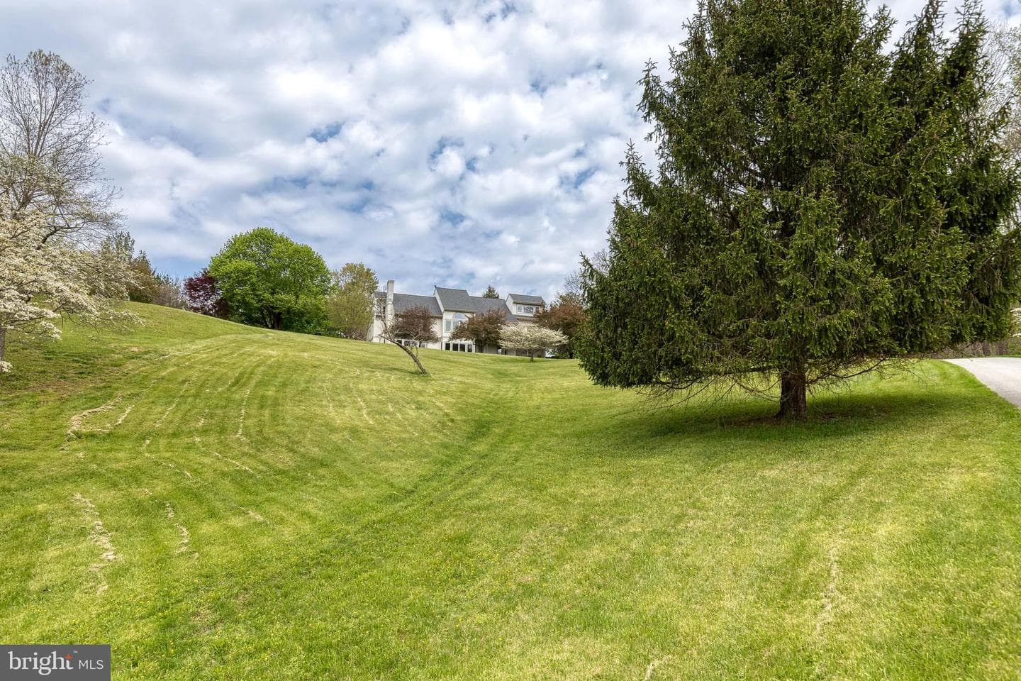 15701 Home Road photo 75