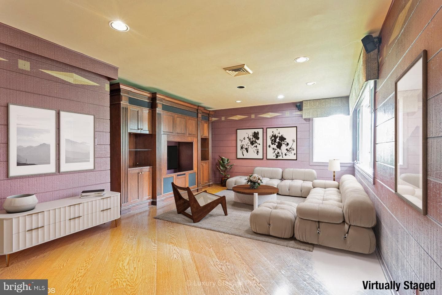 7920 Long Meadow Road photo 5