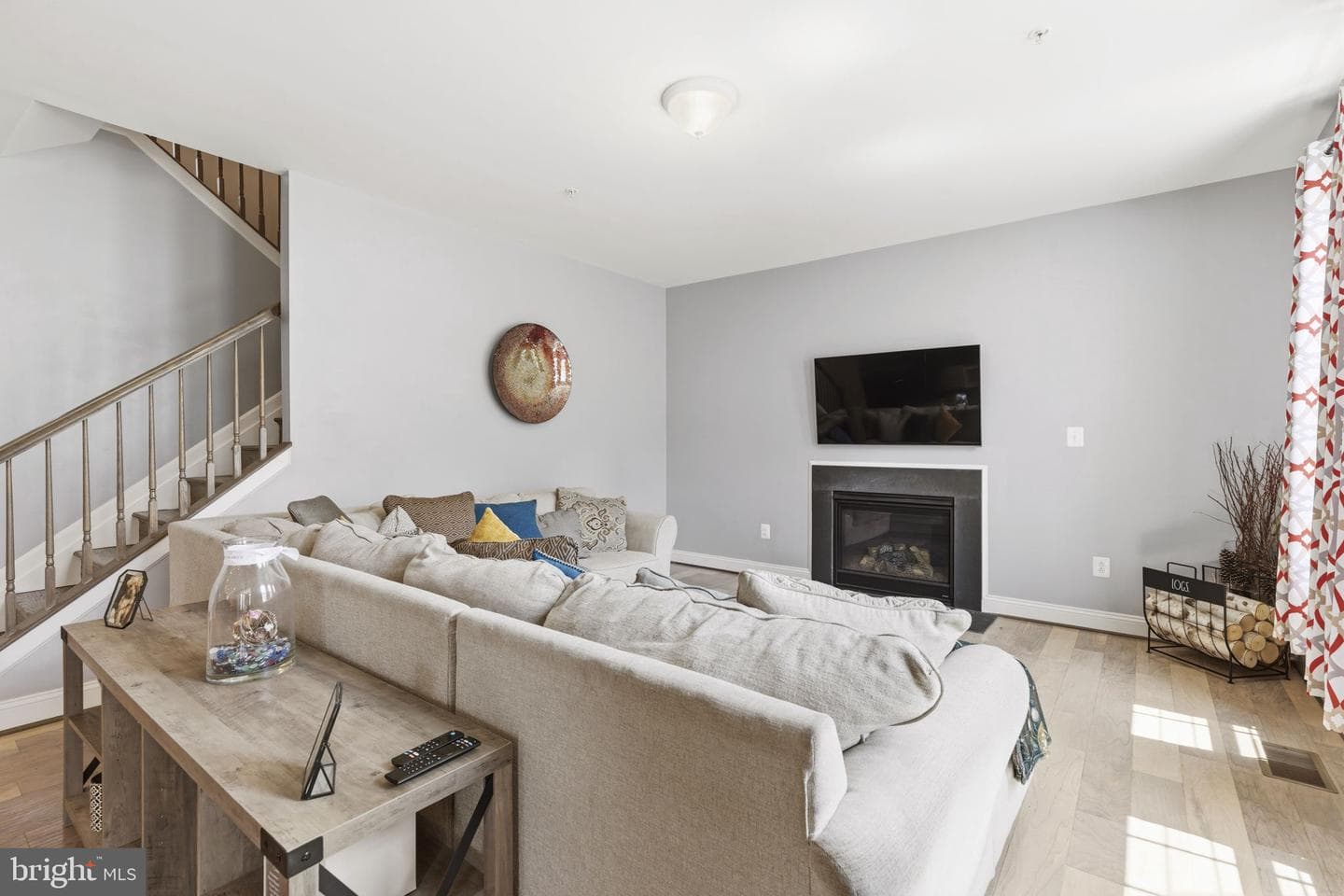 607 Long Wall Drive photo 16