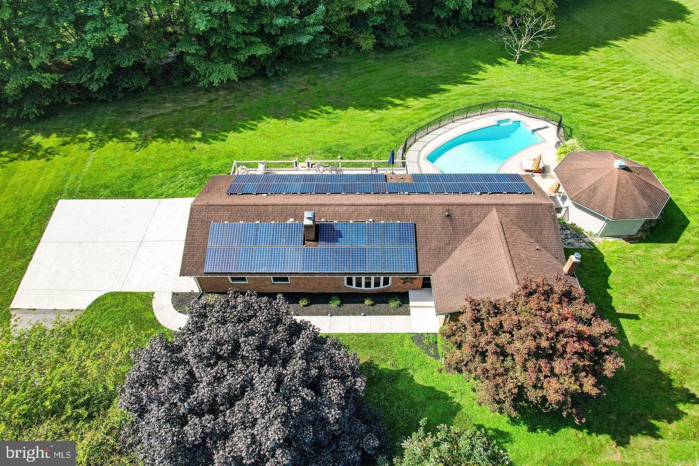 9311 Dogwood Road photo 3