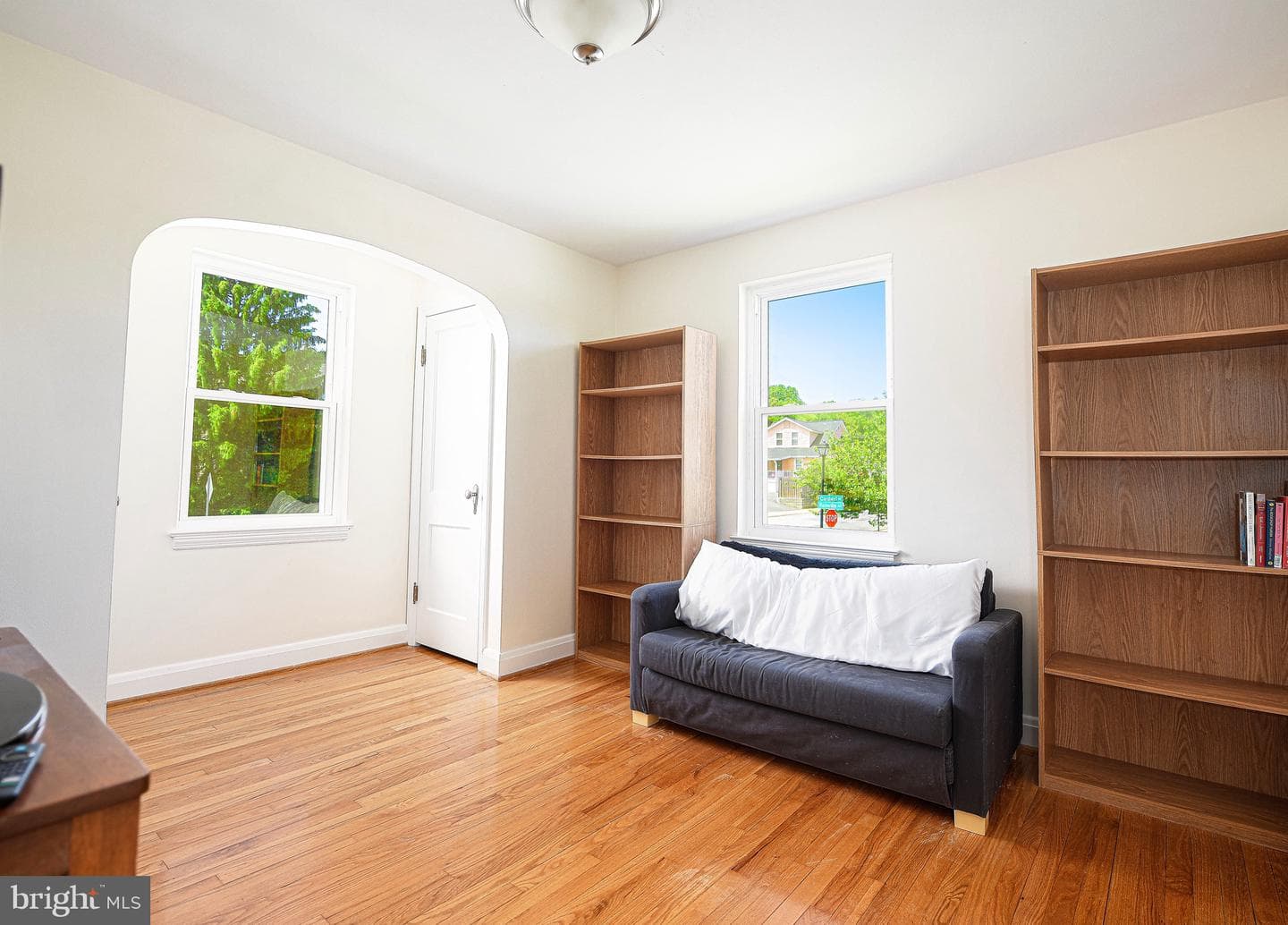 4210 Cardwell photo 14