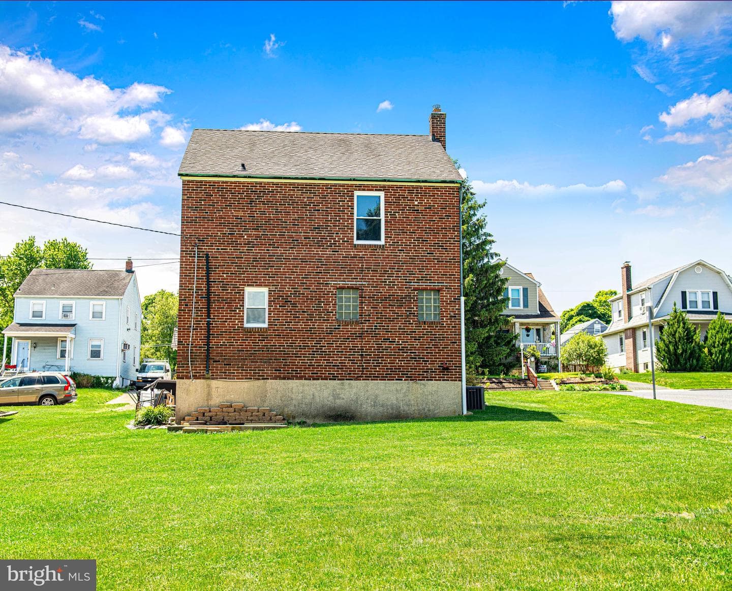4210 Cardwell photo 22