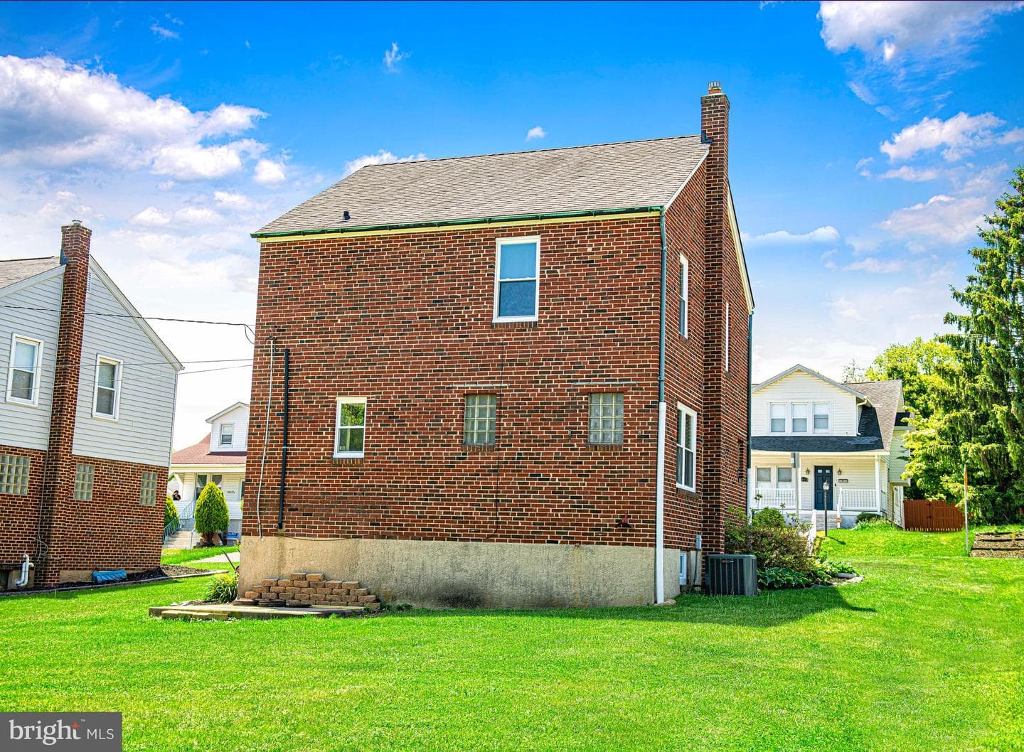 4210 Cardwell photo 23