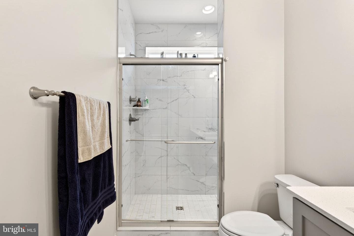 6512 Greenleigh photo 16