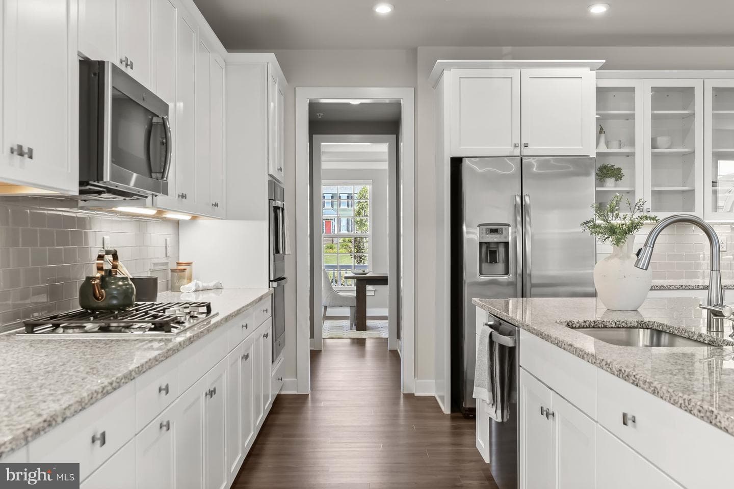 6207 Islington Street photo 14
