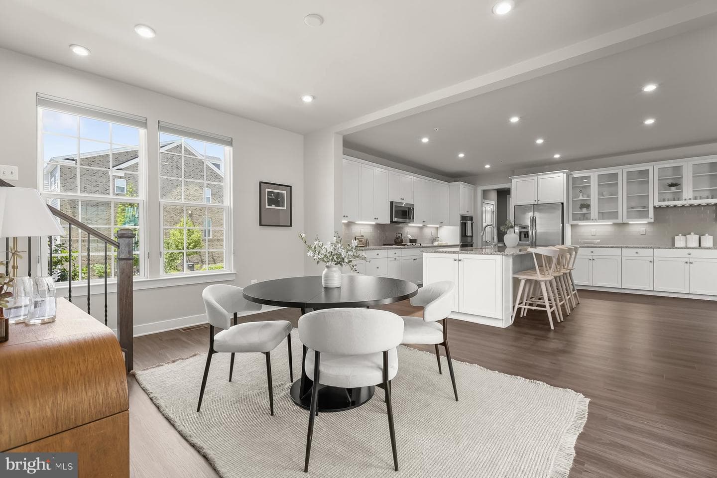 6207 Islington Street photo 16