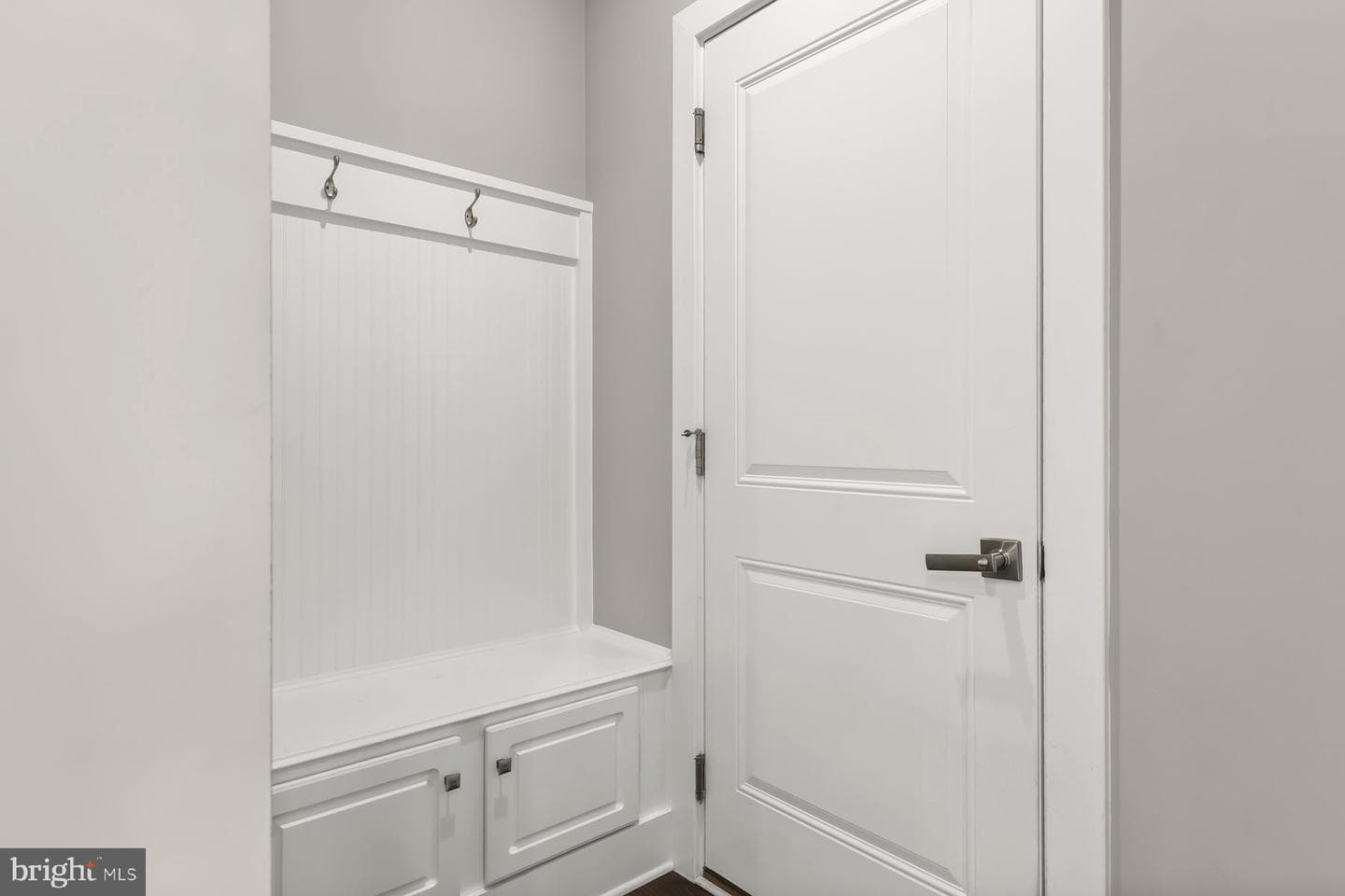 6207 Islington Street photo 22