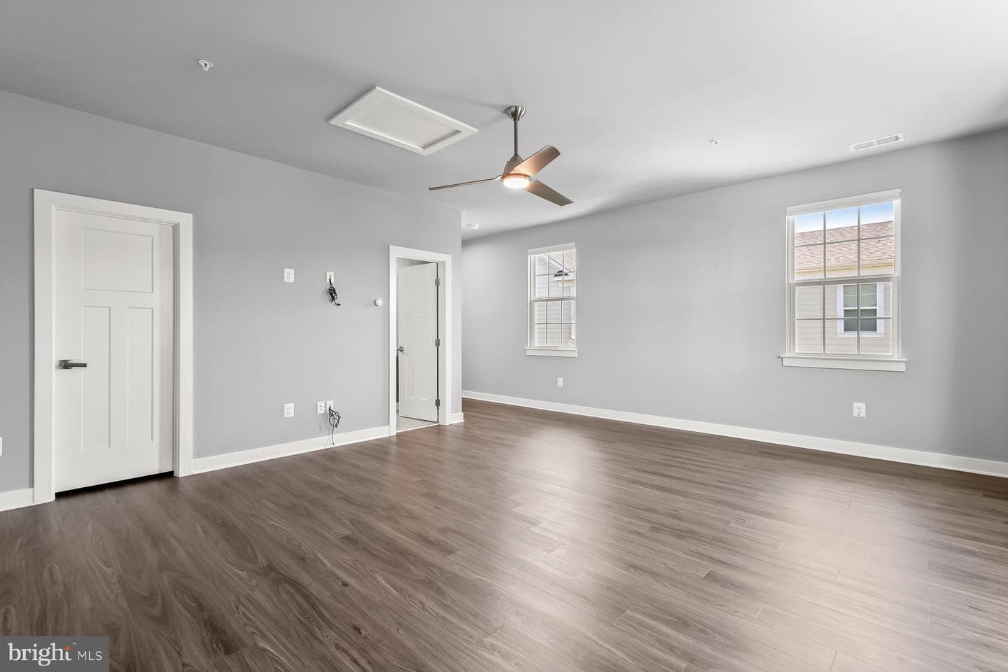 6207 Islington Street photo 6