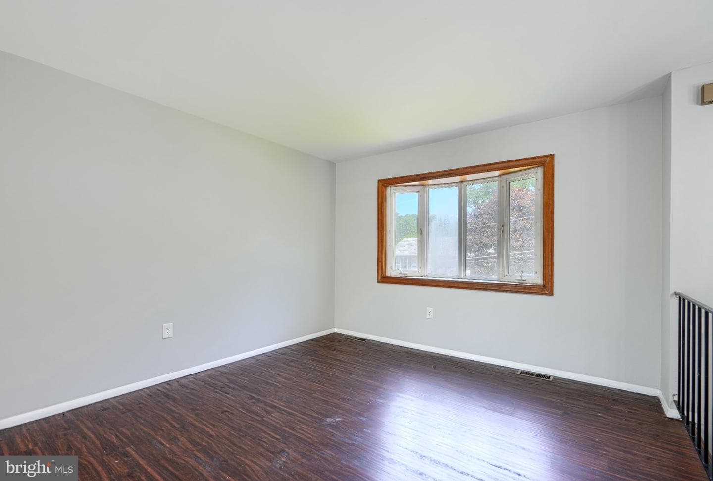 4317 Leola Avenue photo 12