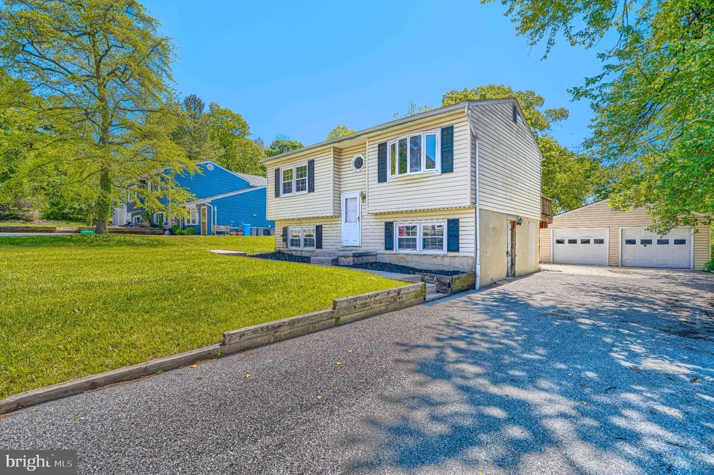 4317 Leola Avenue photo 4