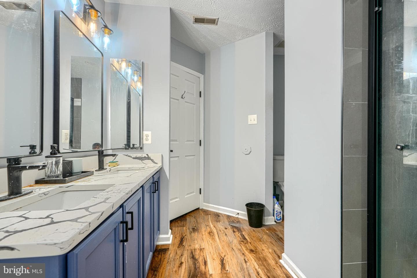 5204 Torrington Cir photo 13