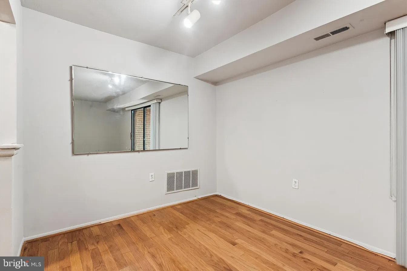 1811 Snow Meadow Lane #t-1 photo 19