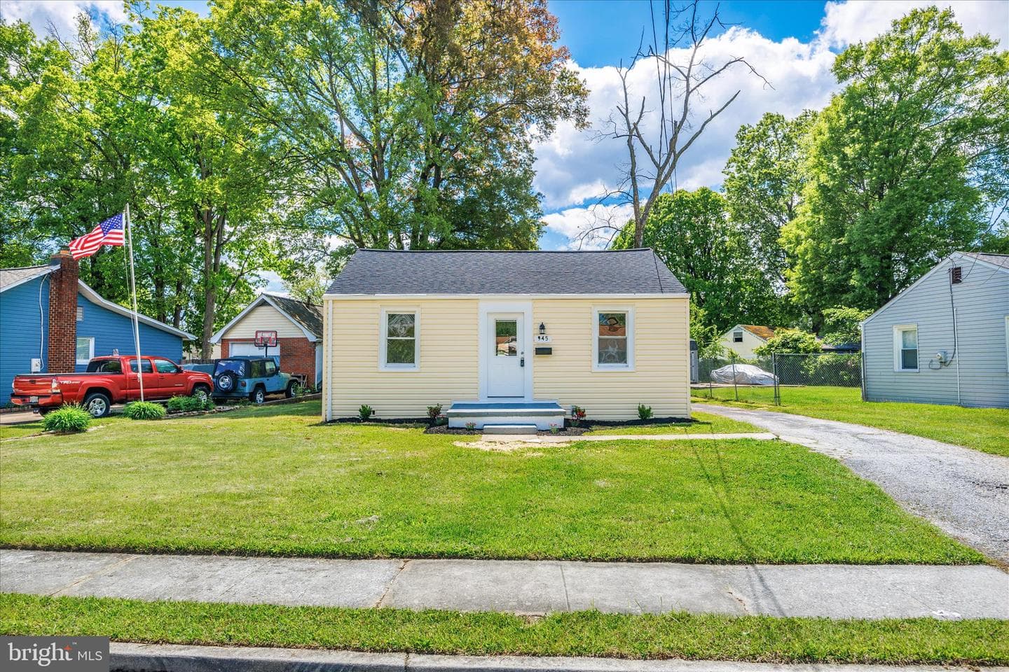 945 Renfrew, Baltimore