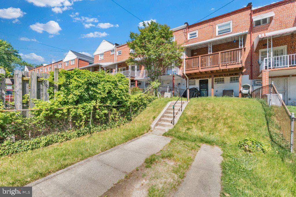 1329 Halstead Road photo 30