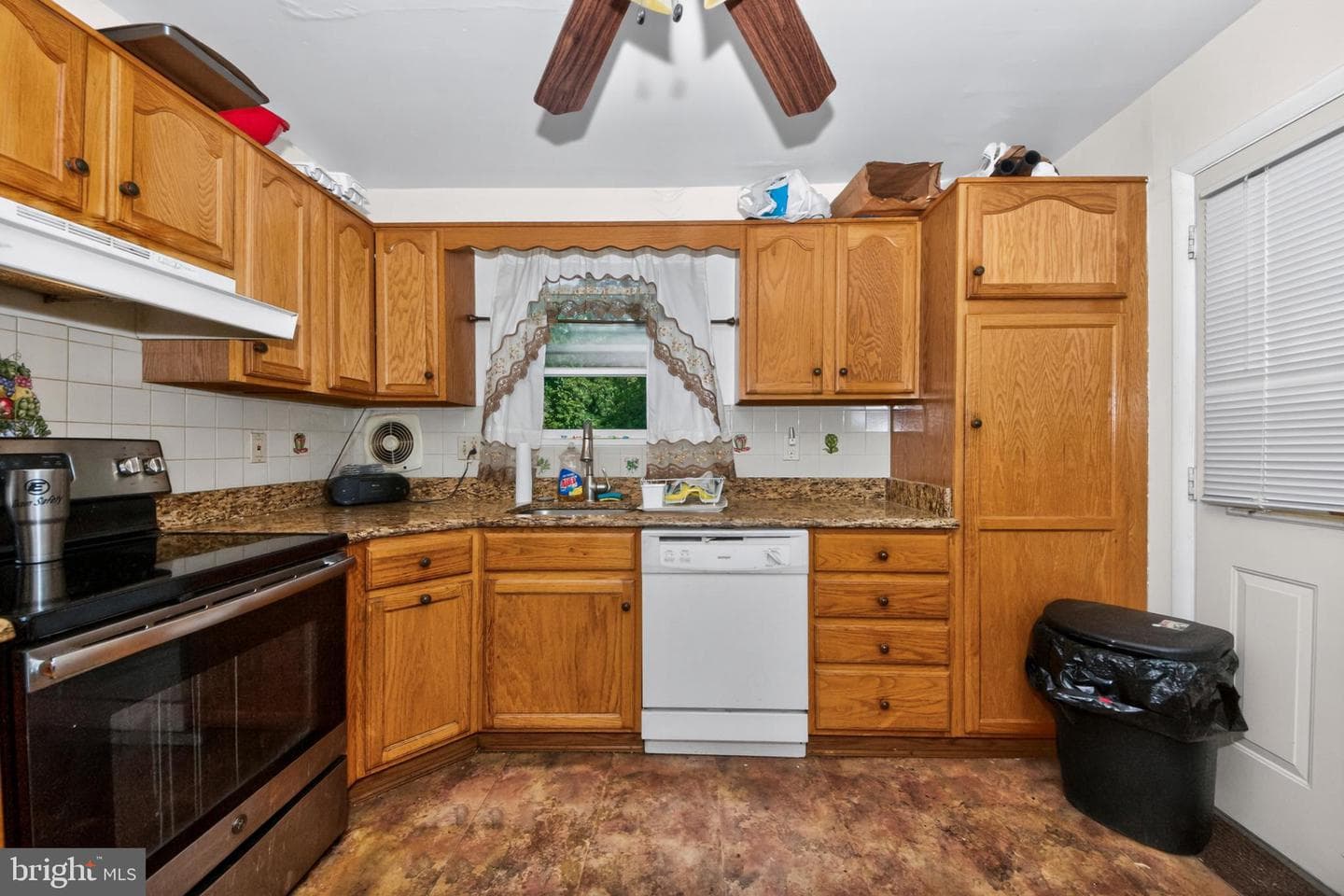4920 Old Court Road photo 21
