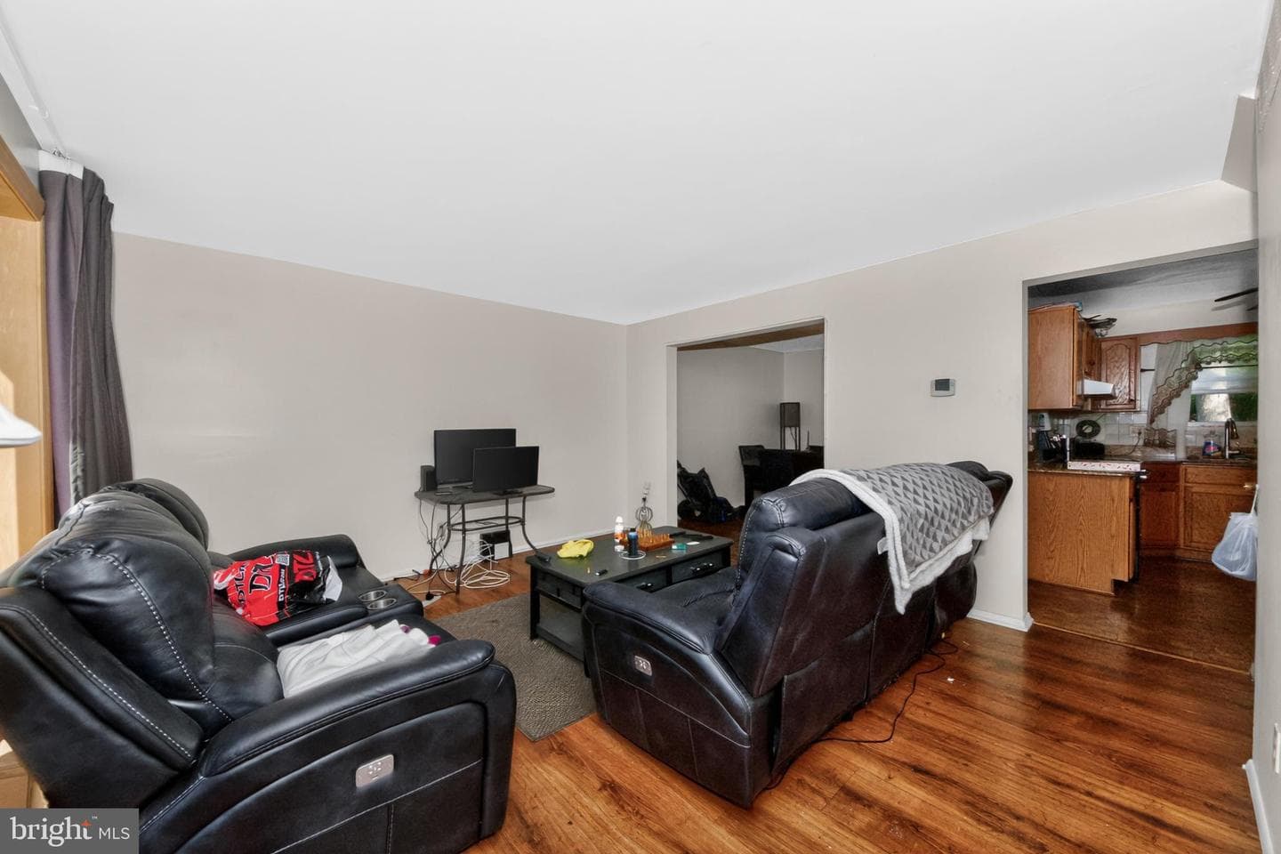 4920 Old Court Road photo 5